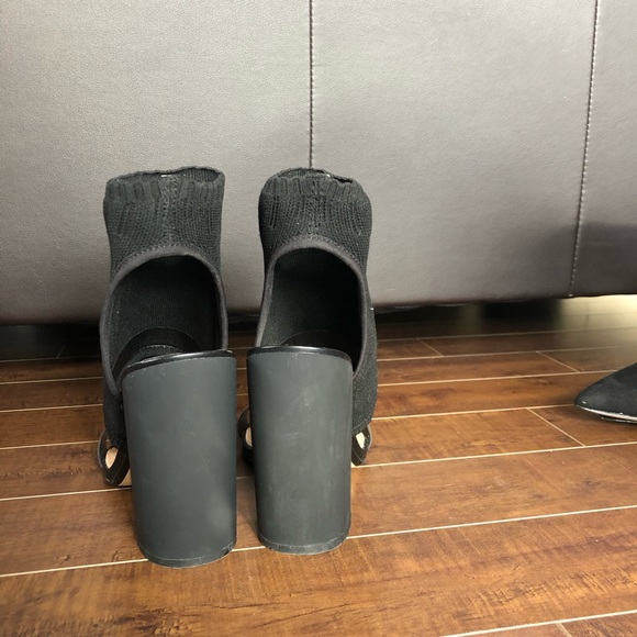 3 for 45 👡 Zara Heels - Picture 3 of 5